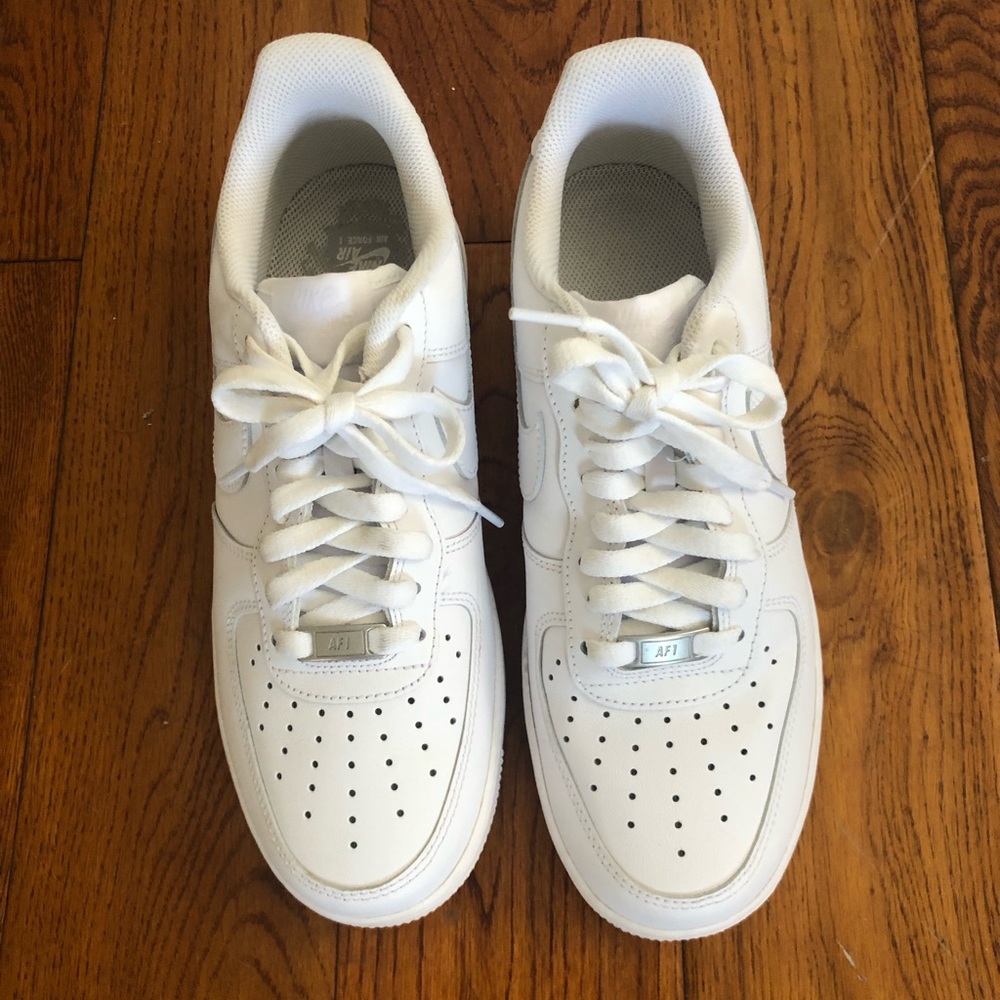 Mens Nike 2022 white Air Force ones Warn once.